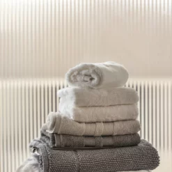 Mille Notti Fontana EKO Badetuch Grau, 100x150 Cm -Kindertextilien Verkäufe 27c0a1b7 104e 4b89 ad1f e8ec54eb7e2f 1 scaled