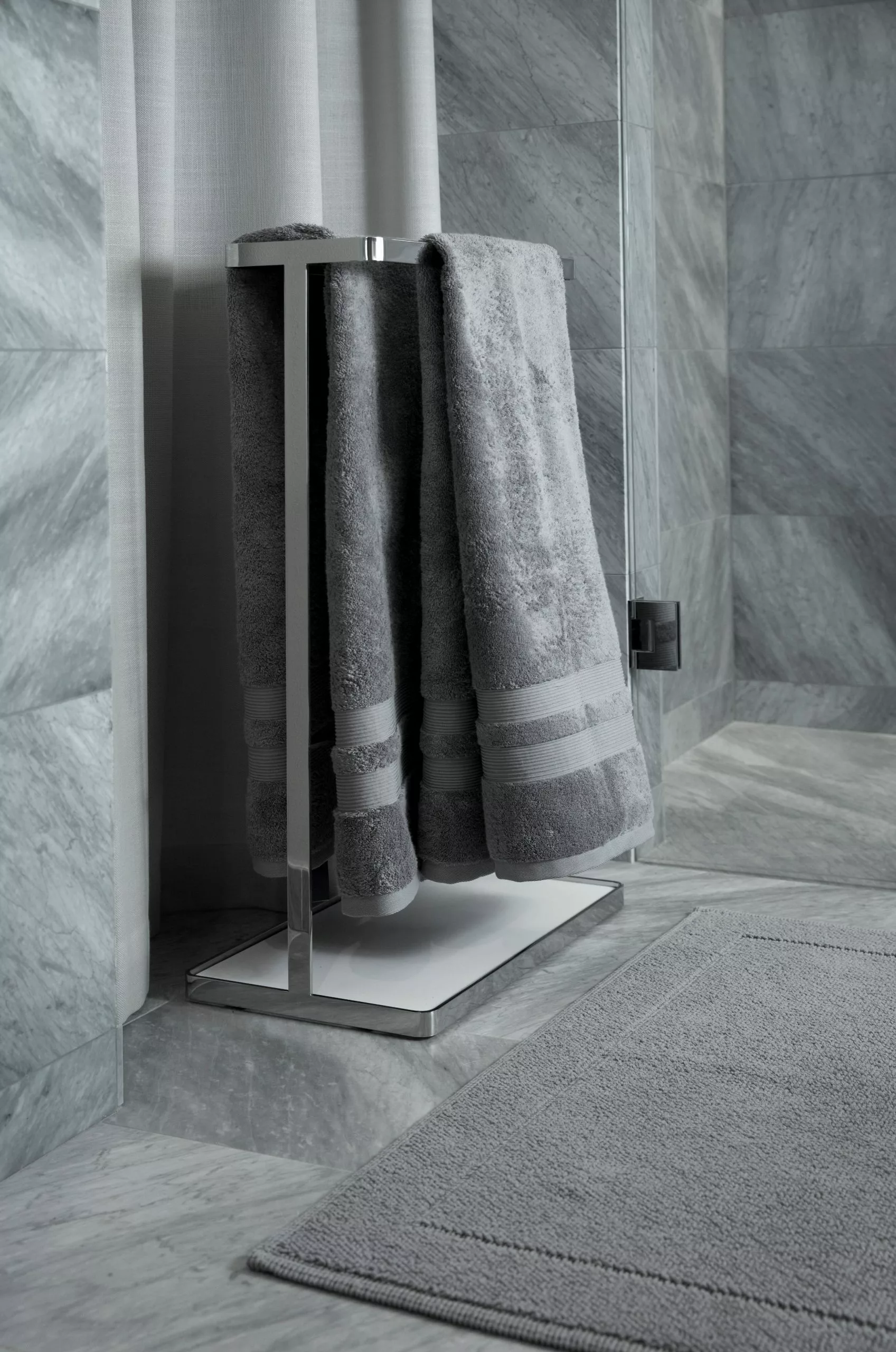 Mille Notti Fontana EKO Badetuch Grau, 70x140 Cm 3 Mille Notti Fontana EKO Badetuch Grau, 70x140 Cm – Bild 3