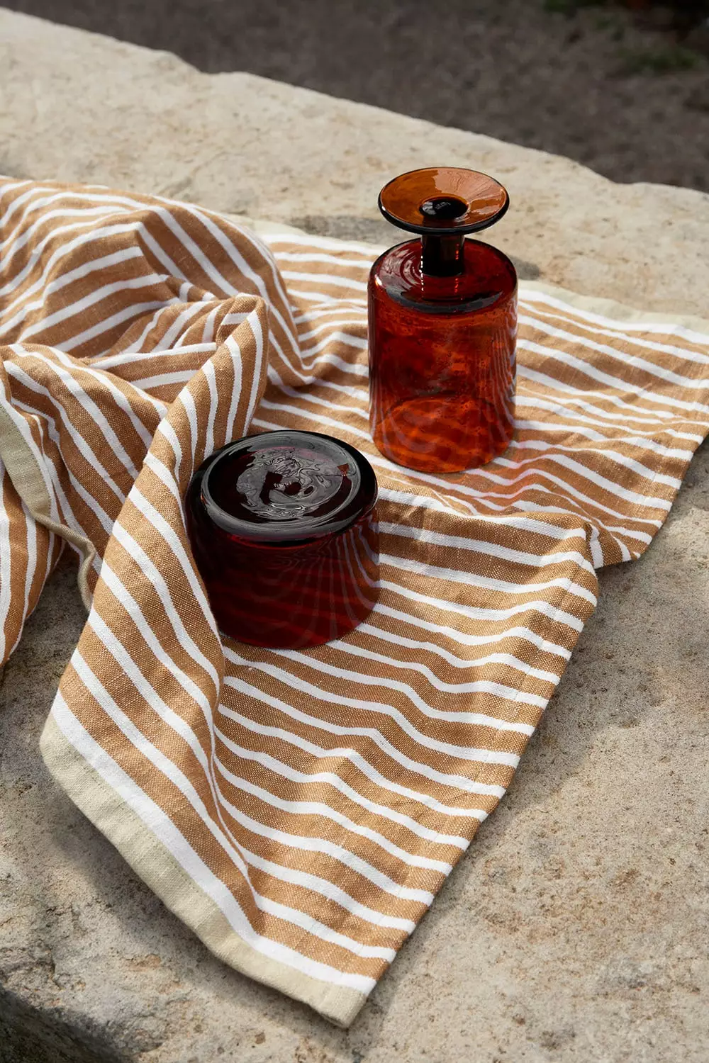 Ferm LIVING Hale Geschirrtuch 50x70 Cm, Golden Brown/Silver Fern 4 Ferm LIVING Hale Geschirrtuch 50x70 Cm, Golden Brown/Silver Fern – Bild 4