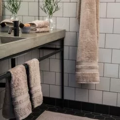 Mille Notti Fontana Handtuch 30x50cm, Hellbraun EKO 7 Mille Notti Fontana Handtuch 30x50cm, Hellbraun EKO -Kindertextilien Verkäufe mille notti fontana handtuch 30x50cm hellbraun eko 3 scaled