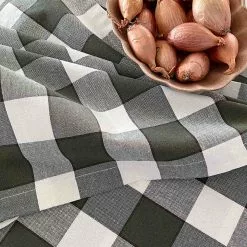 Recycled By Wille Ted Tischdecke 140x250 Cm, Olivgrün -Kindertextilien Verkäufe recycled by wille duk ted recy 140x250 denimbla beige brun 5